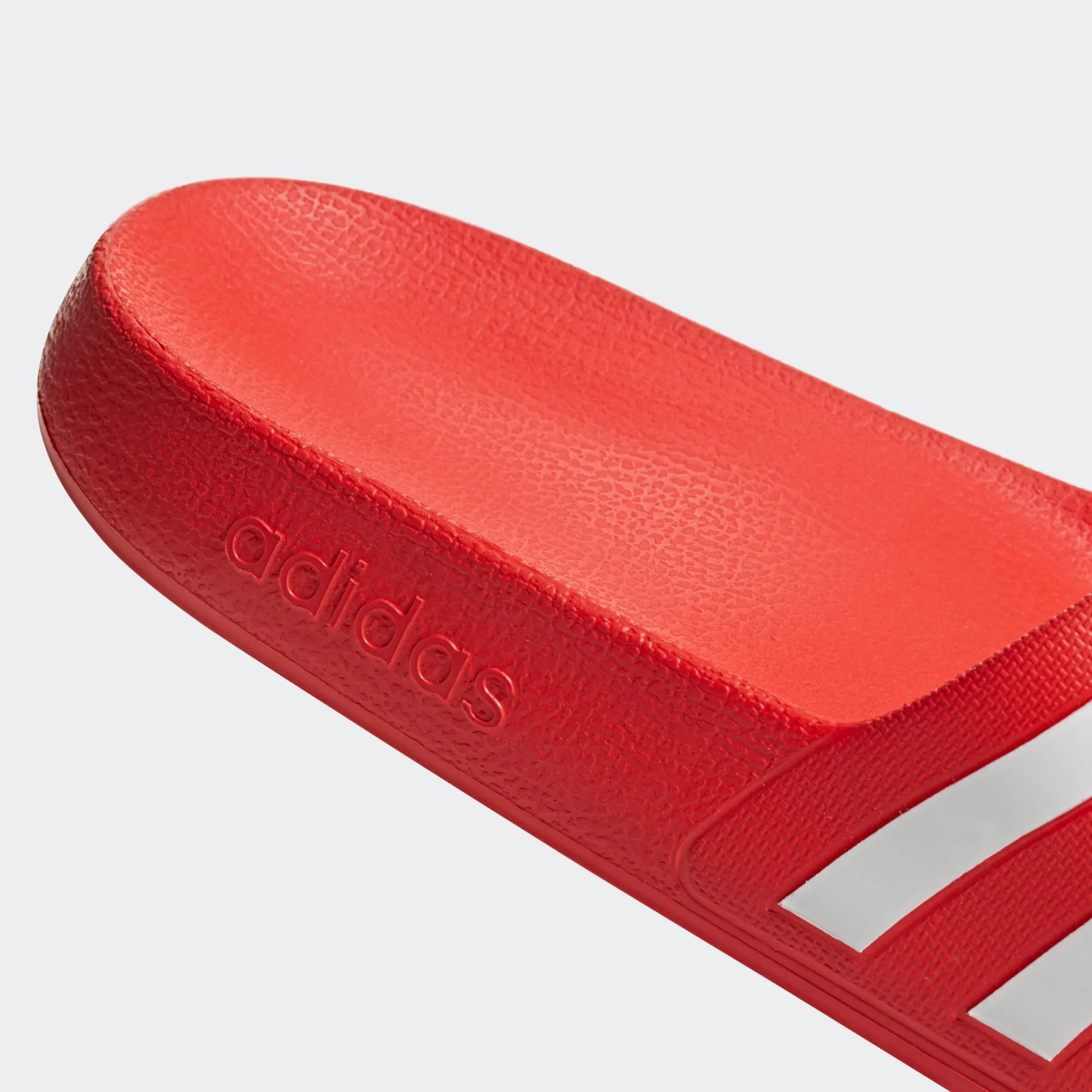 ADILETTE AQUA SLIDES Active Red / Cloud White / Active Red-F35540