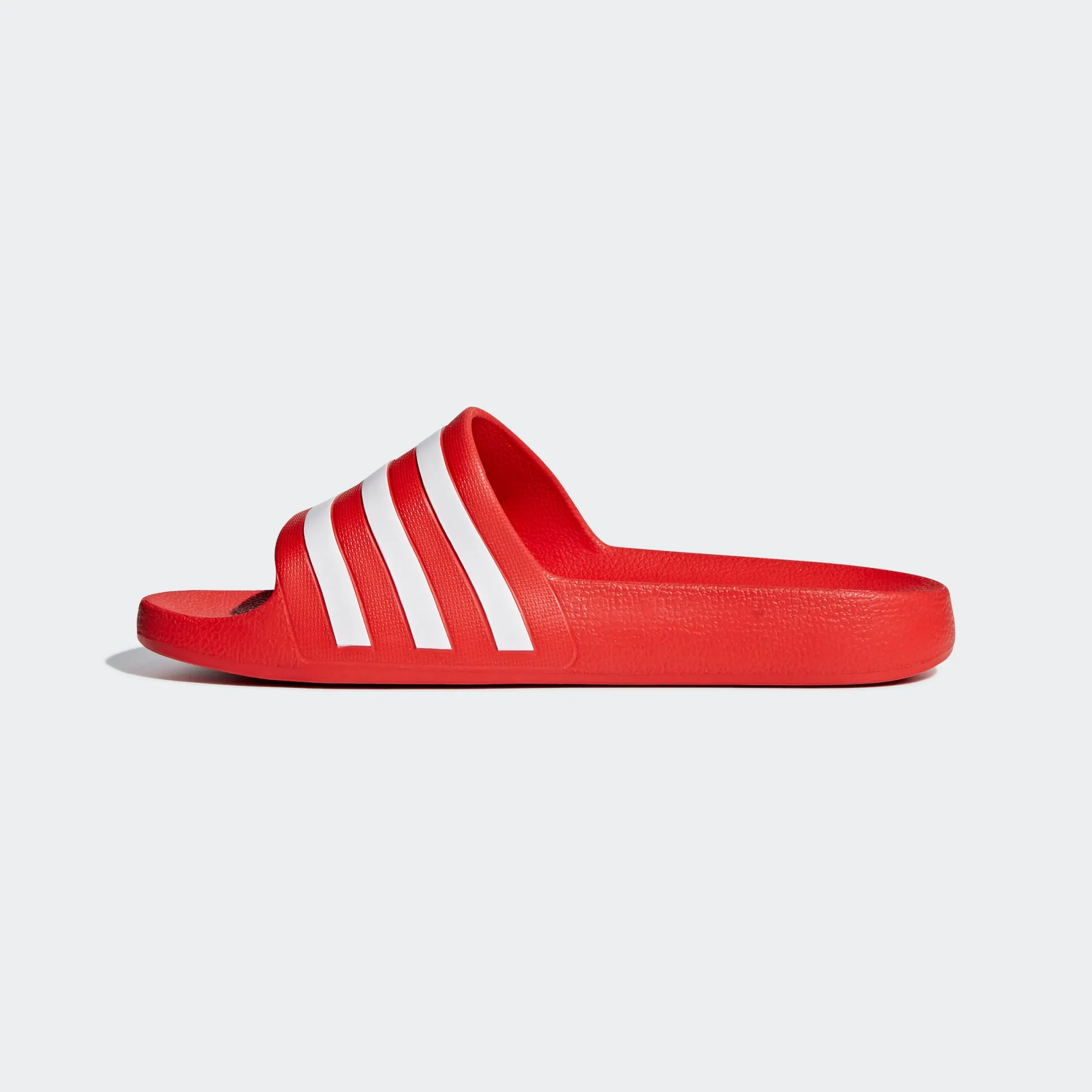 ADILETTE AQUA SLIDES Active Red / Cloud White / Active Red-F35540