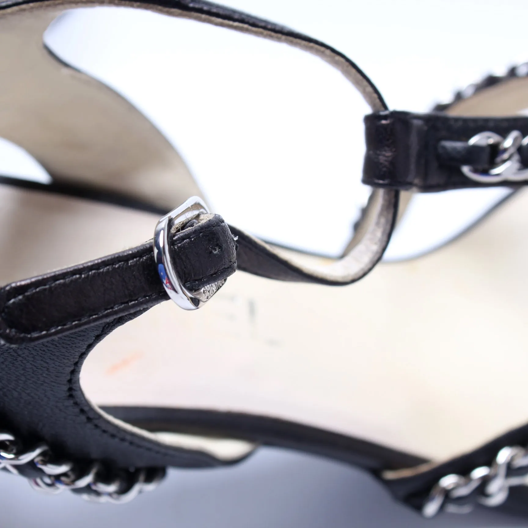 CC Chain Lambskin Sandals Size 39.5