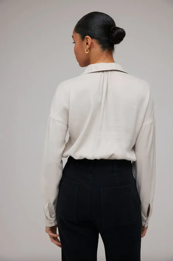 Collared V Neck Pullover