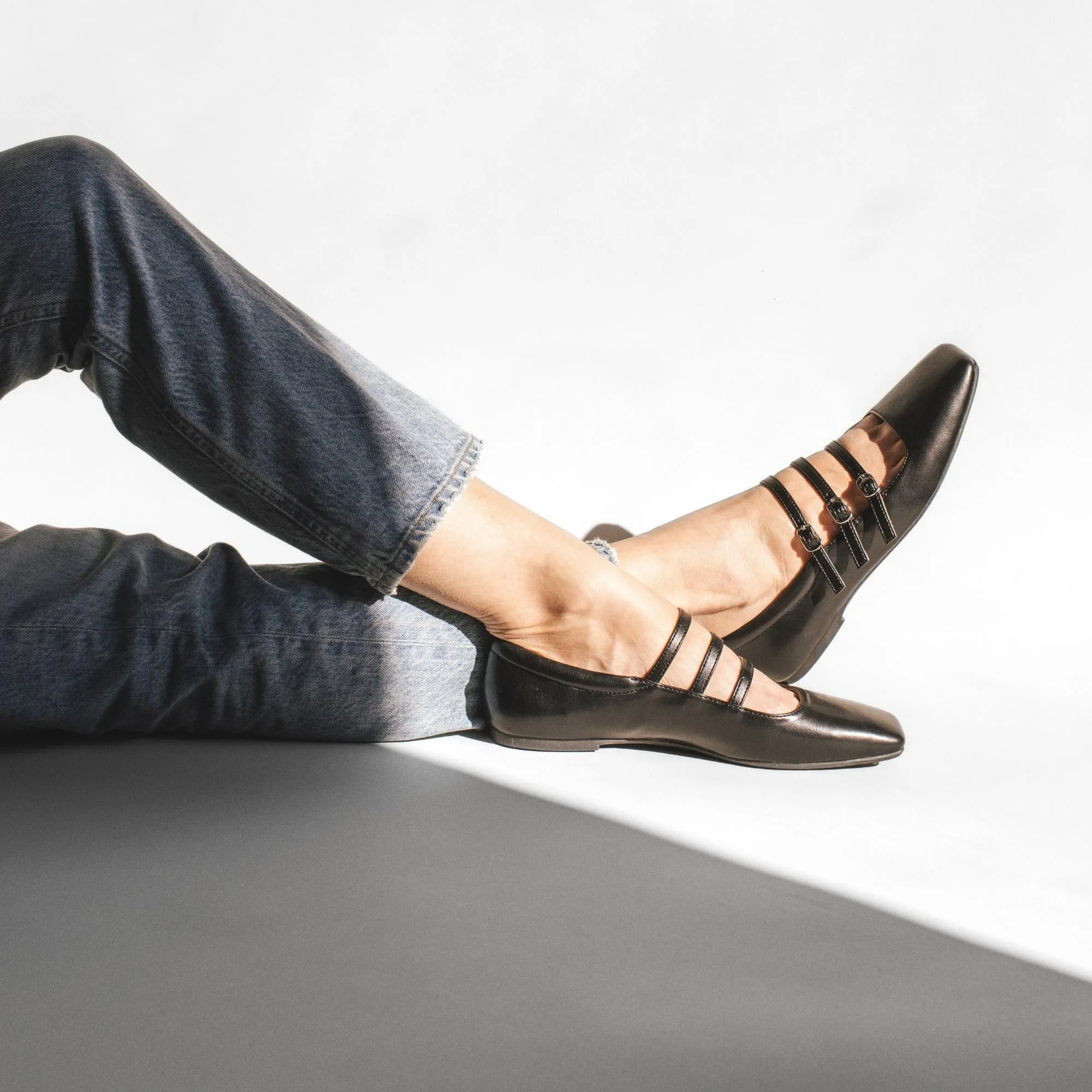 DARLIN PATENT FLATS IN WIDE