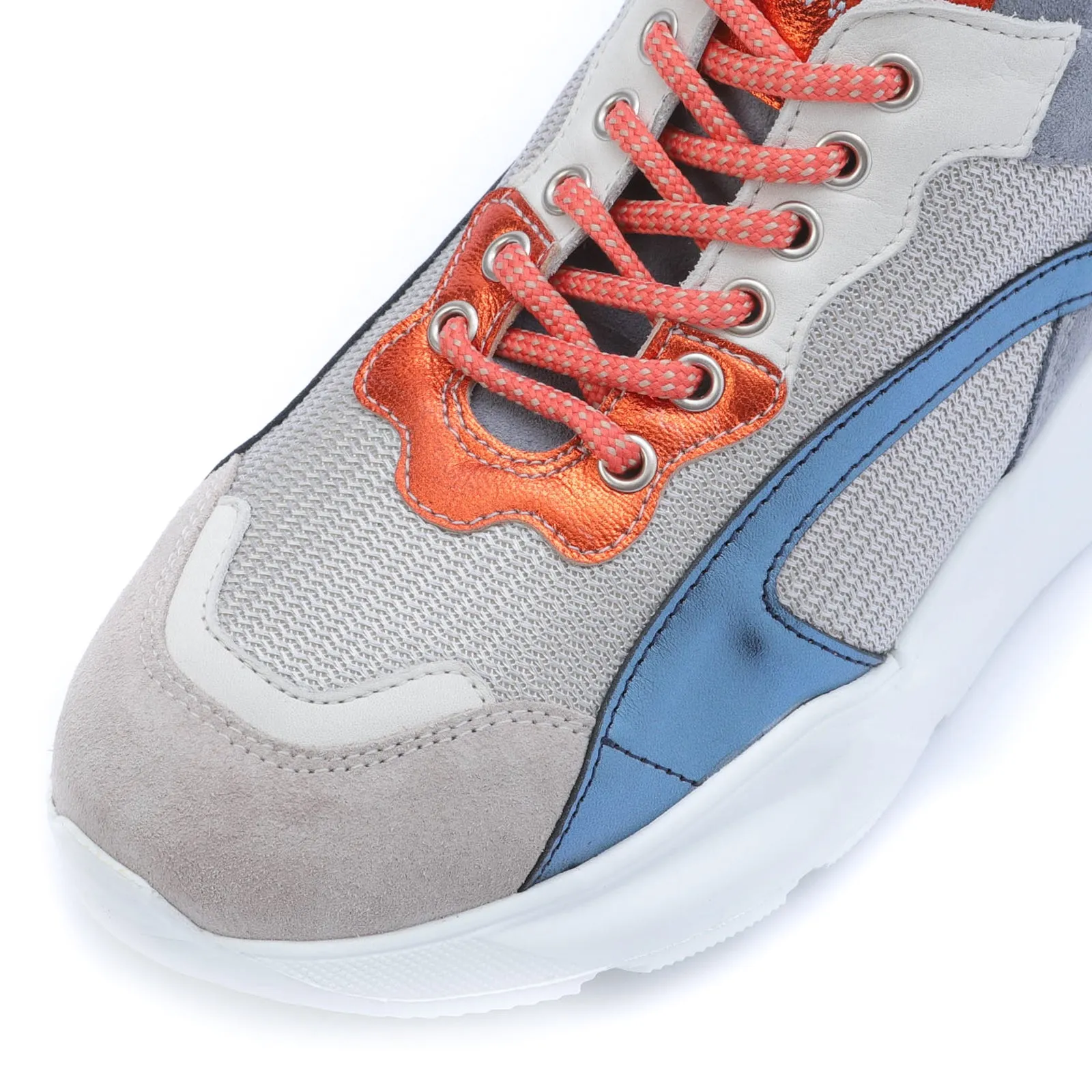 IZZI platform sneaker - grey and orange