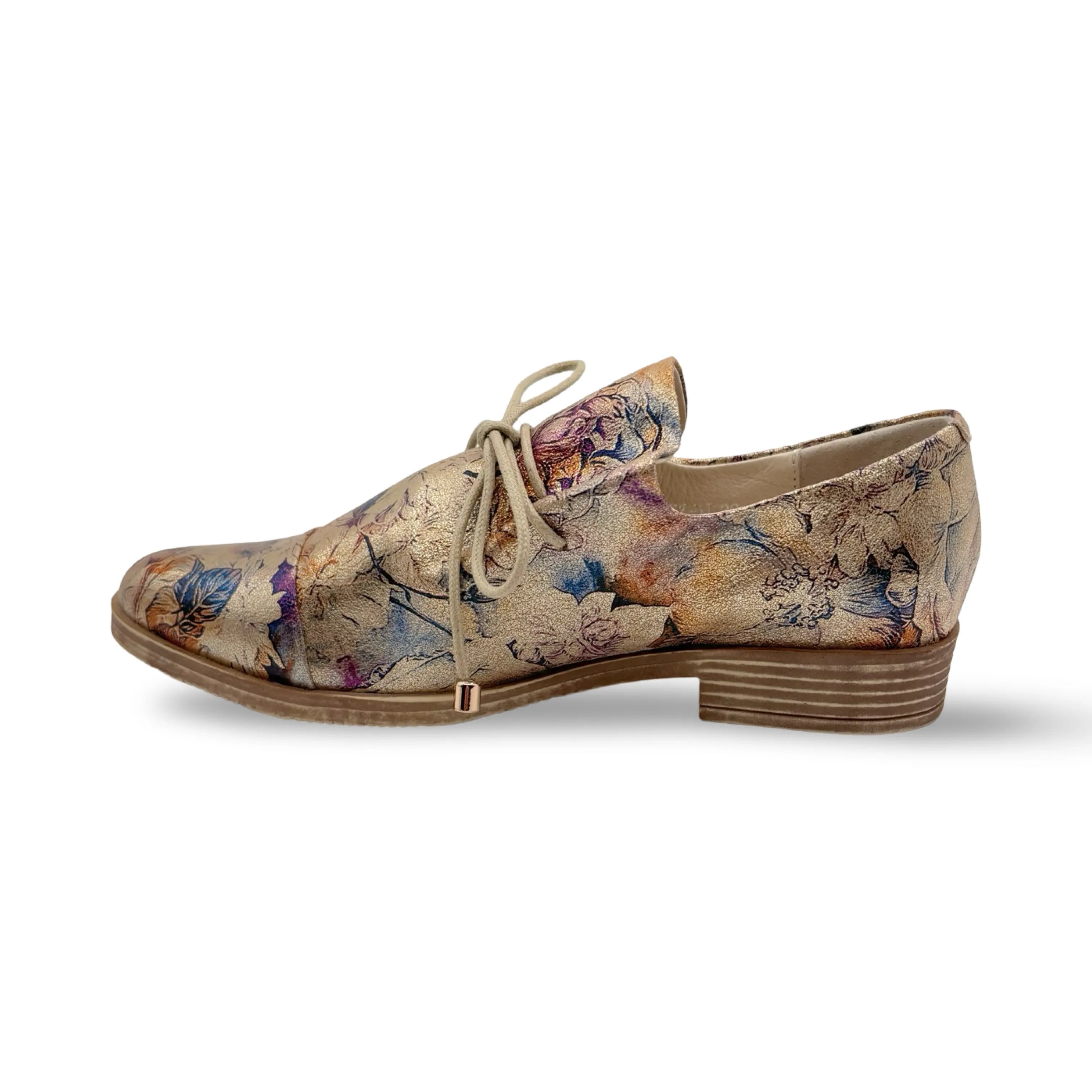Kotty Gold Vintage Floral Flat