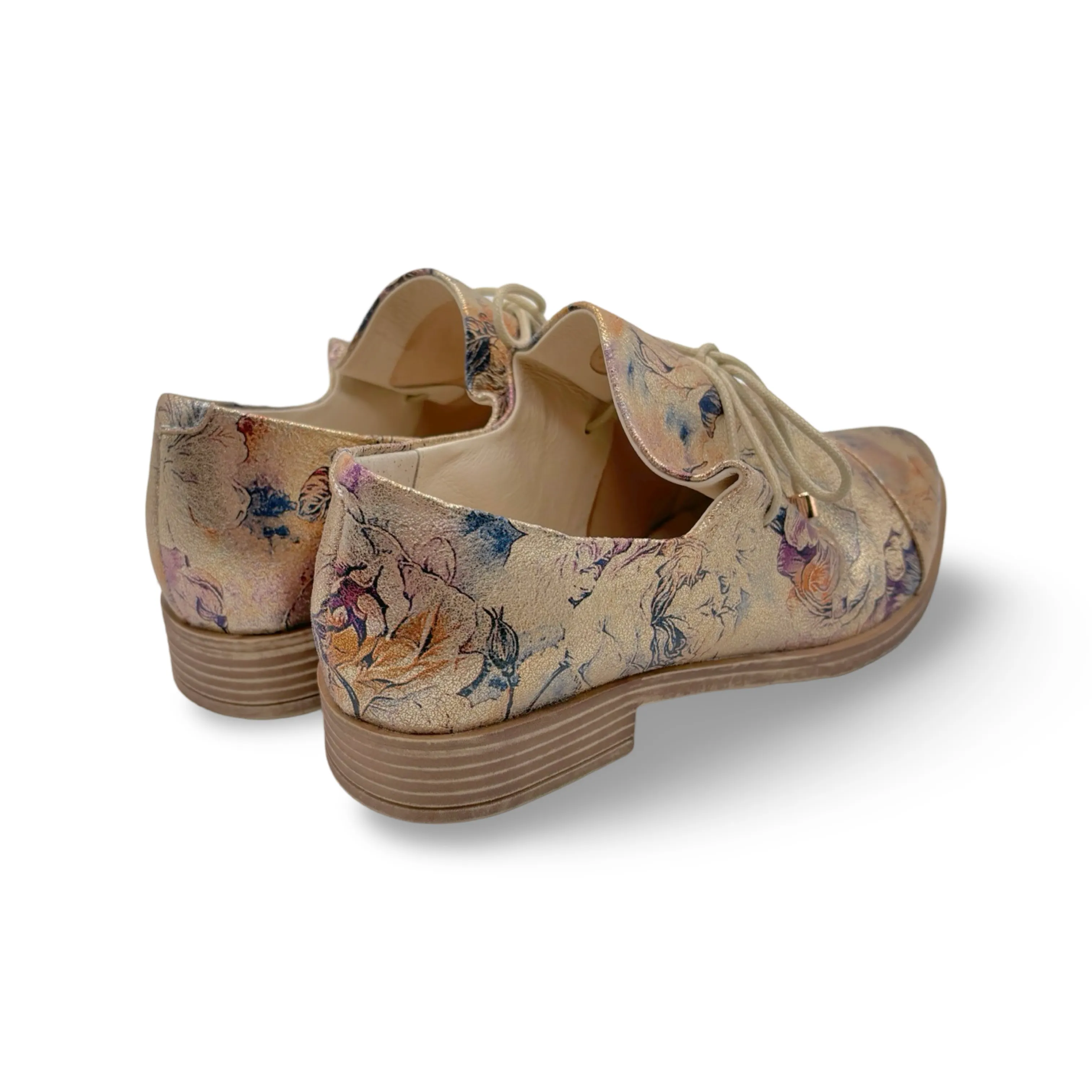 Kotty Gold Vintage Floral Flat