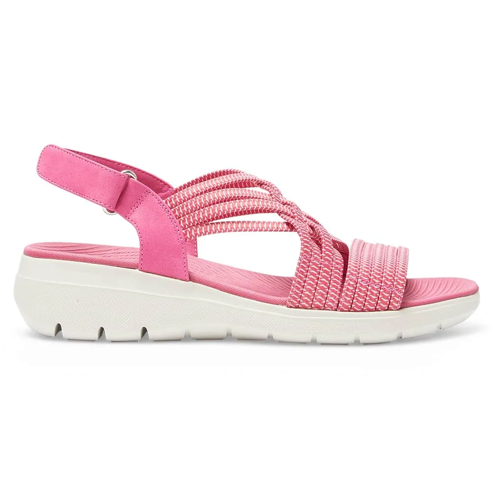 Luna Sandal in Pink