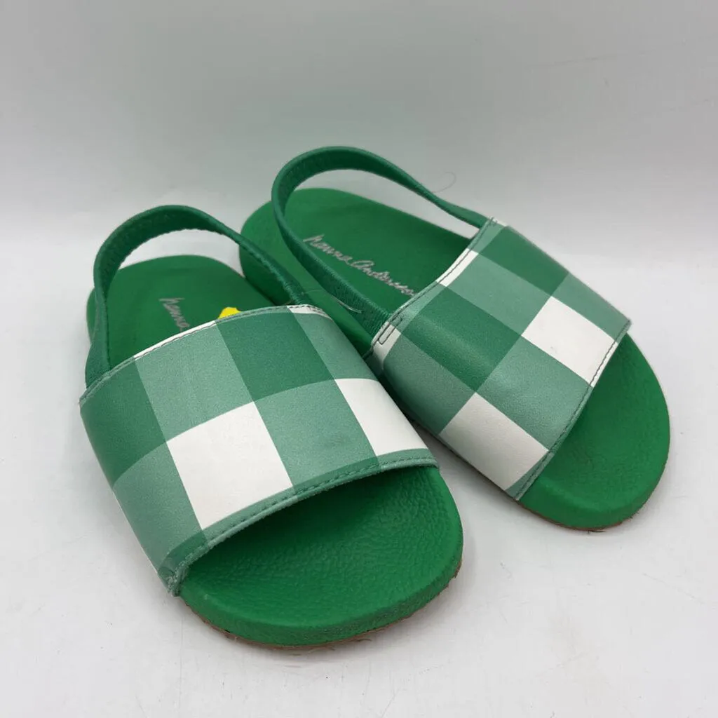 Size 7: Hanna Andersson Green & White Gingham Sandals