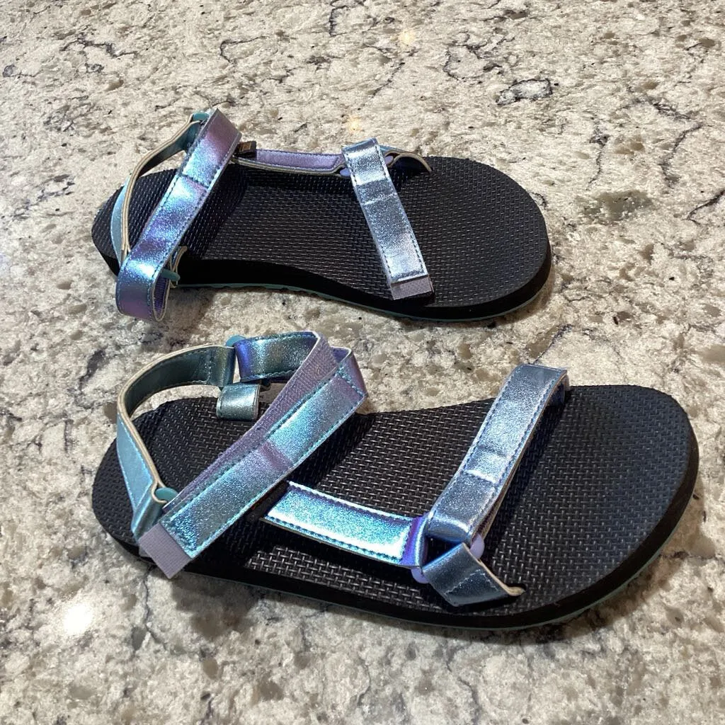 Teva DWW Sandals 5Y Black/Blue/Purple