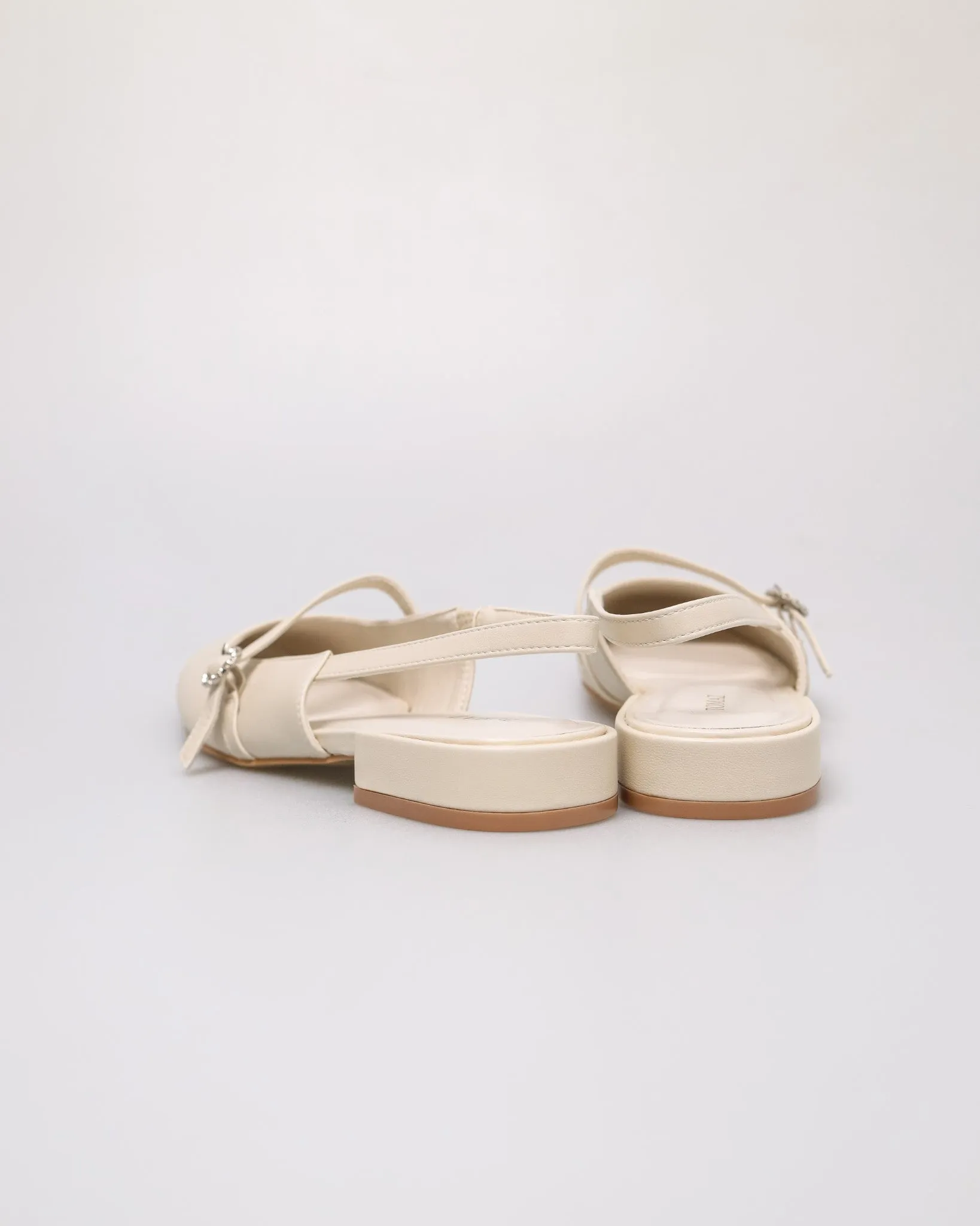 Tomaz FL117 Ladies Noir Luxe Flats