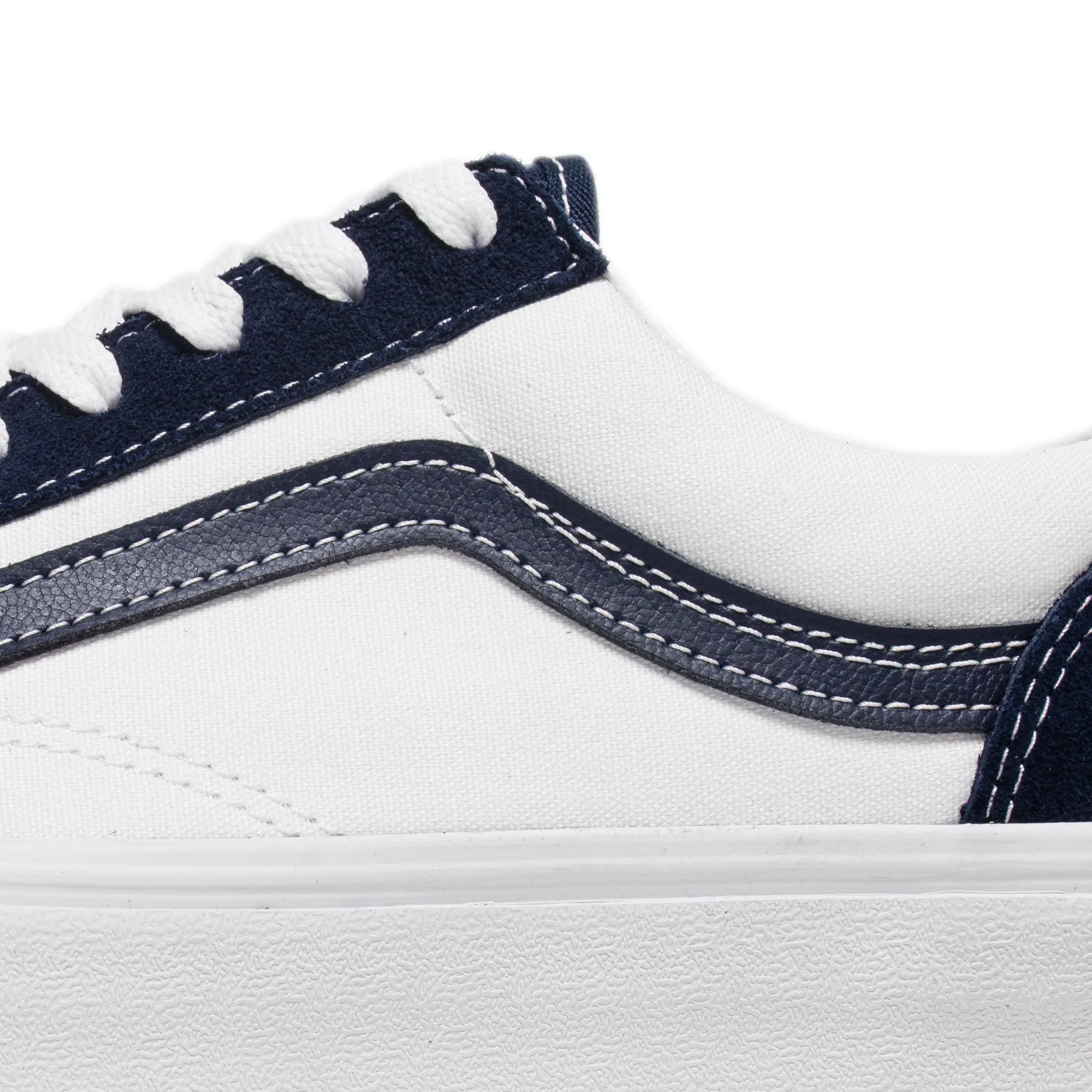 Vans Mens UA Style 36 Shoes