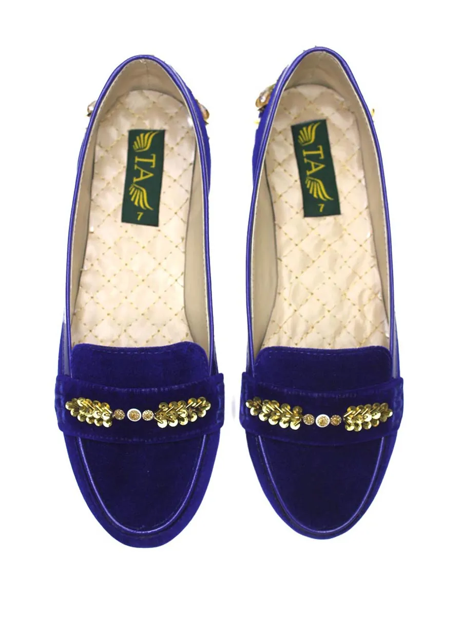 Women blue swede pumps
