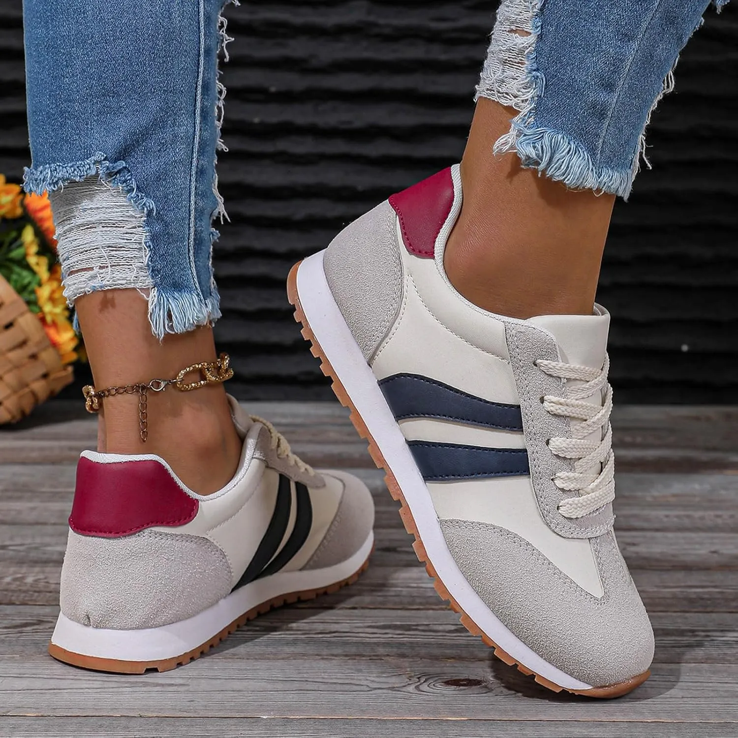 Women's Fashion Sneakers Leather Suede Patchwork Casual Walking Shoes Non-Slip Lace Up Sneakers Tennis Running Shoes